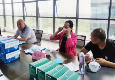 中國(guó)醫(yī)保商會(huì)秘書長(zhǎng)蒞臨安徽盒子健康科技考察