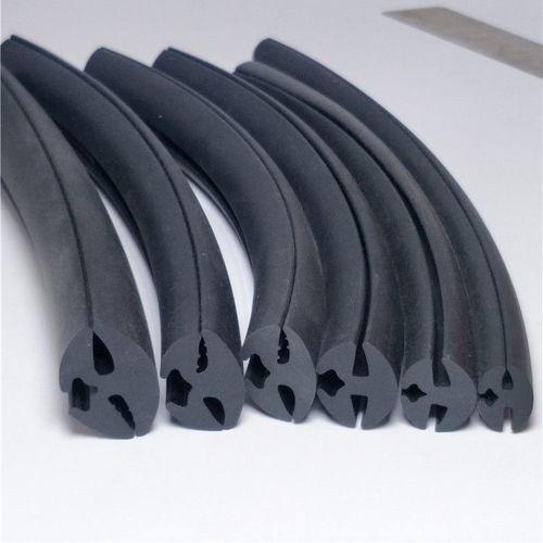 專業(yè)制造，品質(zhì)保障 探秘清河縣順冠橡膠制品廠的密封條與橡膠防塵套